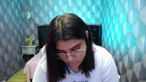    online show from 01-09-25, 06:06