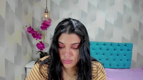    online show from 10-11-25, 01:42