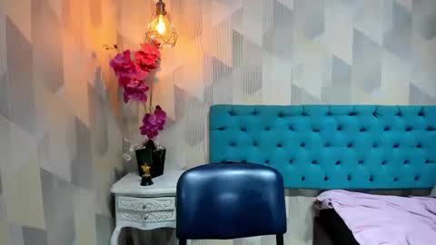 Snapshot of lindabreexlove chatting on 05-16-26, 04:39 online show from 05-16-26, 04:39