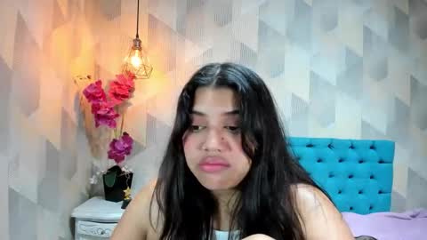 Snapshot of lindabreexlove chatting on 05-29-26, 12:41 online show from 05-29-26, 12:41