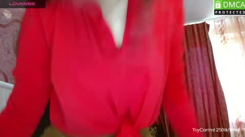 LindaErnestine online show from 04-25-26, 01:52