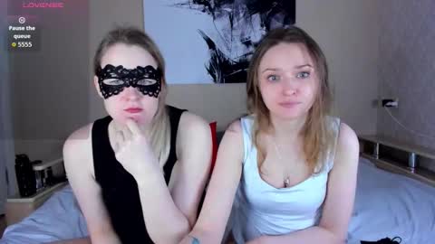 Linda online show from 11-22-25, 09:41