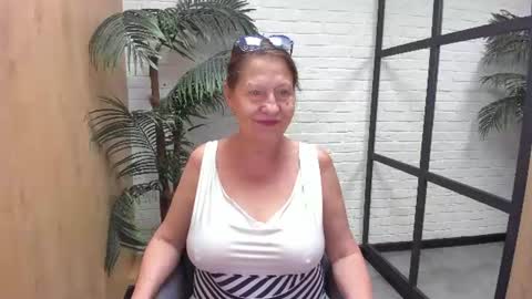 Linda online show from 07-14-26, 10:21