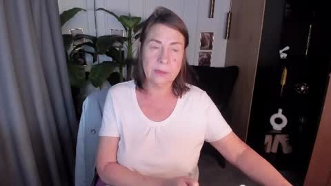 Linda online show from 07-24-26, 06:17