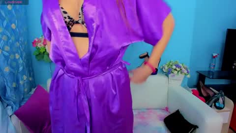 Linda online show from 03-27-26, 05:57