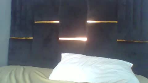 lindalovebird online show from 06-21-26, 08:28
