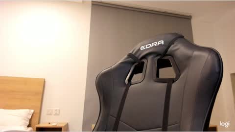 lindamei online show from 02-06-25, 12:37