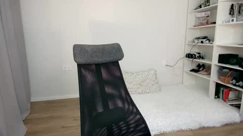 Snapshot of lindamlem chatting on 09-30-25, 05:40 Call me Linda online show from 09-30-25, 05:40