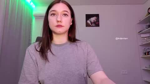 Snapshot of lindamlem chatting on 12-03-25, 06:06 Call me Linda online show from 12-03-25, 06:06