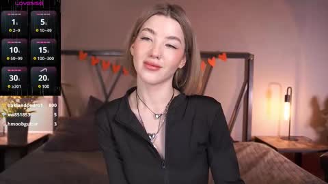 Snapshot of lindathacker chatting on 02-26-25, 07:53 your Linda is back online show from 02-26-25, 07:53