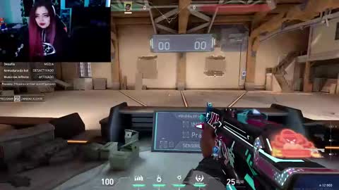 Snapshot of linddamortt chatting on 12-06-24, 10:08 CatalinaANIDEA online show from 12-06-24, 10:08