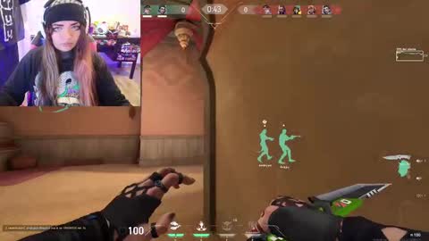 Snapshot of linddamortt chatting on 02-12-25, 05:26 CatalinaANIDEA online show from 02-12-25, 05:26