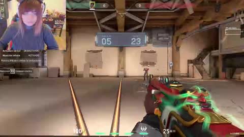 Snapshot of linddamortt chatting on 02-14-25, 11:53 CatalinaANIDEA online show from 02-14-25, 11:53