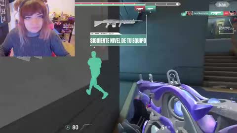 Snapshot of linddamortt chatting on 02-15-25, 06:02 CatalinaANIDEA online show from 02-15-25, 06:02