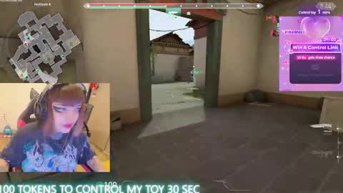 Snapshot of linddamortt chatting on 03-12-25, 01:14 CatalinaANIDEA online show from 03-12-25, 01:14