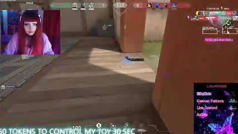 Snapshot of linddamortt chatting on 09-24-25, 02:15 CatalinaANIDEA online show from 09-24-25, 02:15