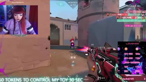 Snapshot of linddamortt chatting on 10-09-25, 12:52 CatalinaANIDEA online show from 10-09-25, 12:52