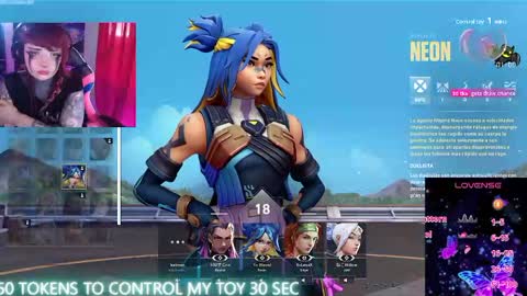 Snapshot of linddamortt chatting on 10-20-25, 10:21 CatalinaANIDEA online show from 10-20-25, 10:21