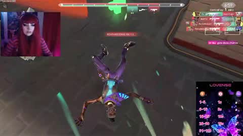 Snapshot of linddamortt chatting on 10-30-25, 01:40 CatalinaANIDEA online show from 10-30-25, 01:40