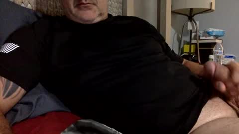 Snapshot of lindin89 chatting on 06-04-26, 04:40 lindin89 online show from 06-04-26, 04:40