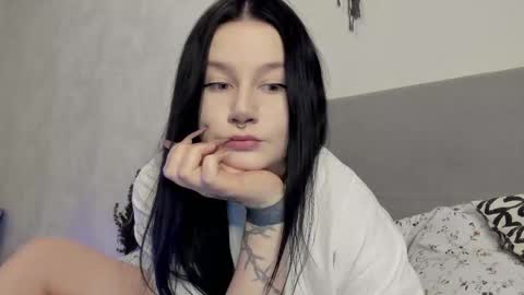 Lina online show from 01-07-26, 10:40