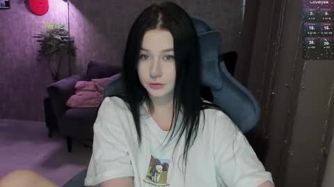 Lina online show from 02-18-26, 08:54