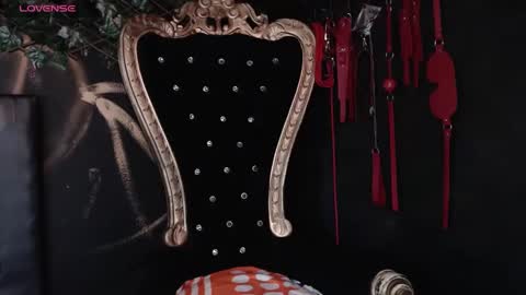 ling ling24 online show from 12-19-24, 04:35