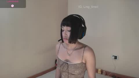 Snapshot of ling_meow chatting on 03-27-26, 01:55 Ling online show from 03-27-26, 01:55