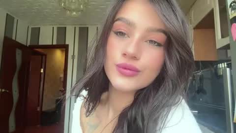 Ly online show from 05-08-26, 11:37