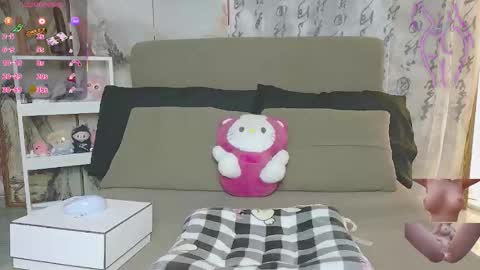 Snapshot of linhh99 chatting on 10-07-25, 03:58 linhh99 online show from 10-07-25, 03:58