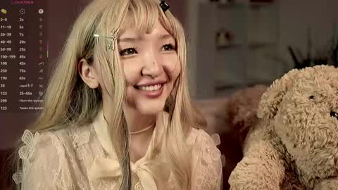 Linh -   online show from 05-16-26, 09:13