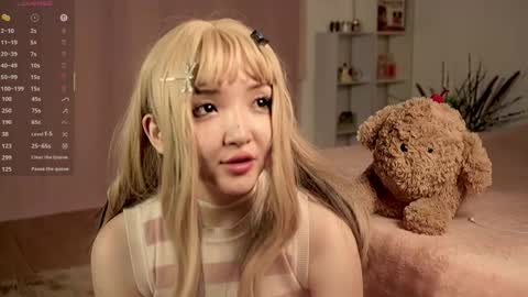Linh -   online show from 05-17-26, 09:11
