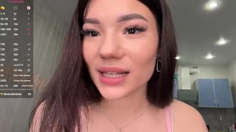 Lira online show from 05-16-26, 04:28