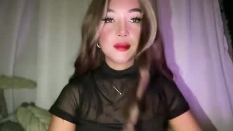 linkingqueens online show from 12-04-25, 10:24