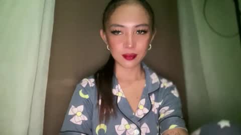 linkingqueens online show from 12-05-25, 02:36