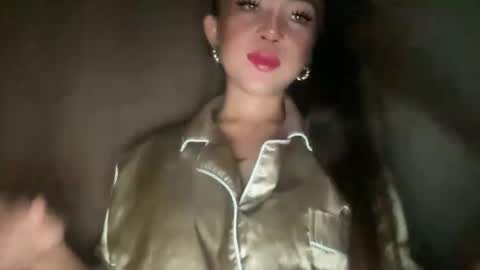 linkingqueens online show from 12-15-25, 11:03