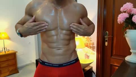 Snapshot of lionbanx chatting on 01-11-26, 07:02 Leo online show from 01-11-26, 07:02