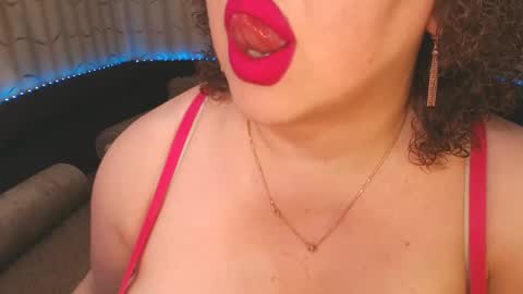 Snapshot of lipsaddiction chatting on 01-26-25, 10:13 LIpsAddiction online show from 01-26-25, 10:13