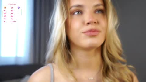 Amelia online show from 04-03-26, 01:14