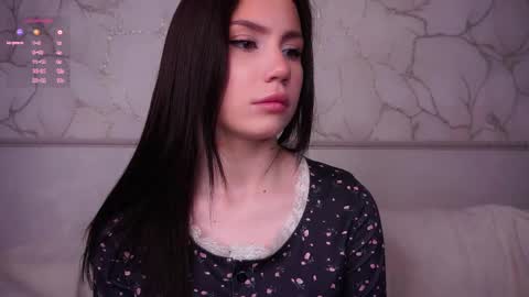 Amelia online show from 05-26-26, 01:23