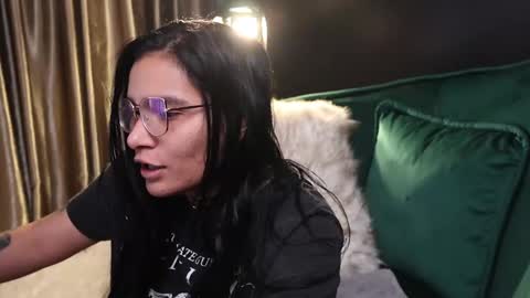 Snapshot of lireesa chatting on 02-01-25, 04:56 Lire online show from 02-01-25, 04:56