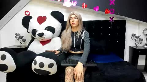 Lis  online show from 02-22-26, 02:02