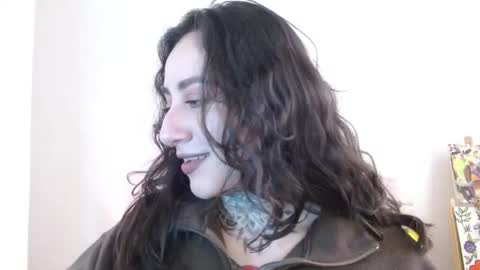 Snapshot of lisa_avila_ chatting on 07-23-26, 05:22 Lisa online show from 07-23-26, 05:22