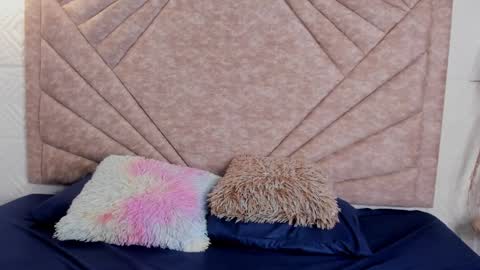 Snapshot of lisa_baker1 chatting on 12-26-24, 02:01 Lisa Baker online show from 12-26-24, 02:01