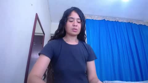 Snapshot of lisa_branch chatting on 01-06-25, 07:56 lisa_branch online show from 01-06-25, 07:56