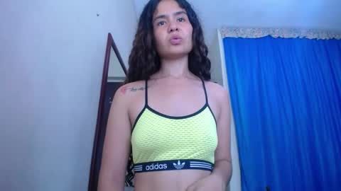 Snapshot of lisa_branch chatting on 01-18-25, 01:30 lisa_branch online show from 01-18-25, 01:30