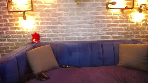 Lisa Caprice online show from 02-14-25, 08:10