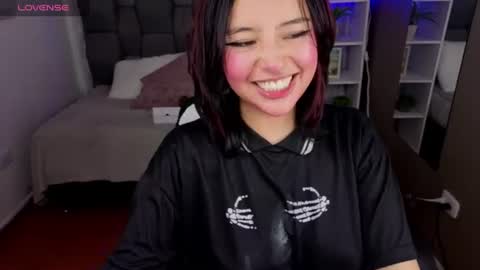 lisa dolly nyx online show from 07-07-26, 06:47