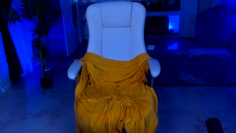 lisa_elfy online show from 01-28-25, 04:52