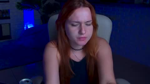 lisa_elfy online show from 09-17-25, 07:04